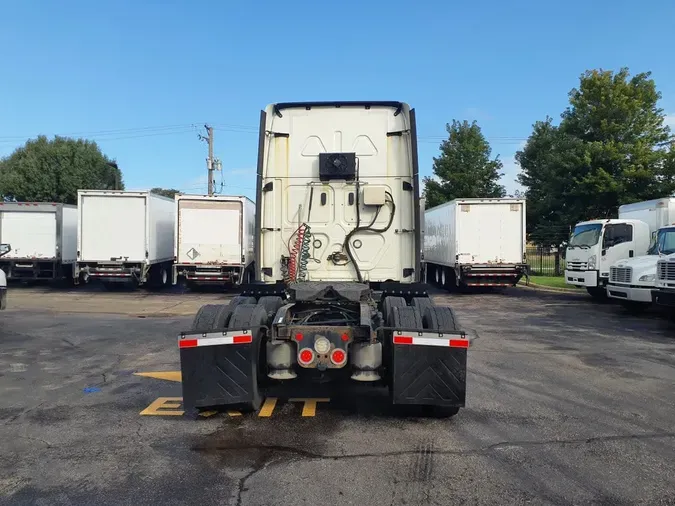 2019 FREIGHTLINER NEW CASCADIA PX12664