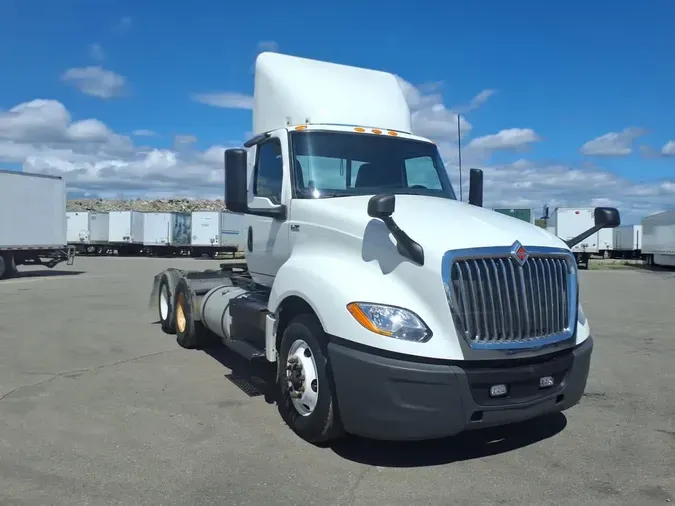 2019 NAVISTAR INTERNATIONAL LT625 DAYCAB T/A