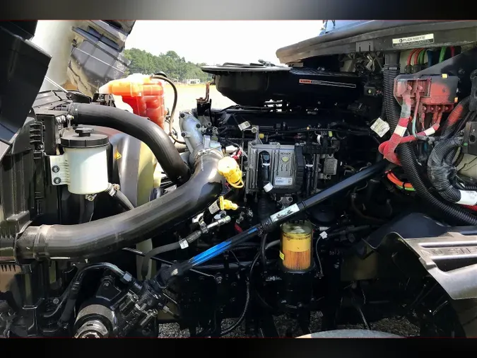 2021 INT LT625 6x4