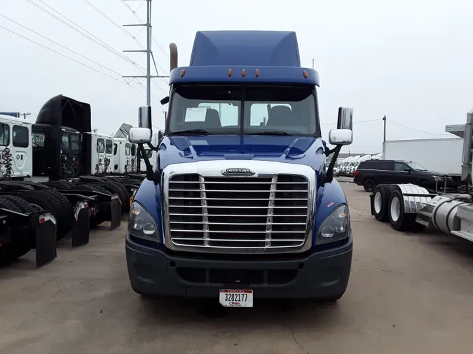 2018 FREIGHTLINER/MERCEDES CASCADIA 125