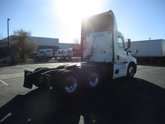 2022 FREIGHTLINER/MERCEDES NEW CASCADIA PX1266493f009b0a82fb014c7b039b8845b9939