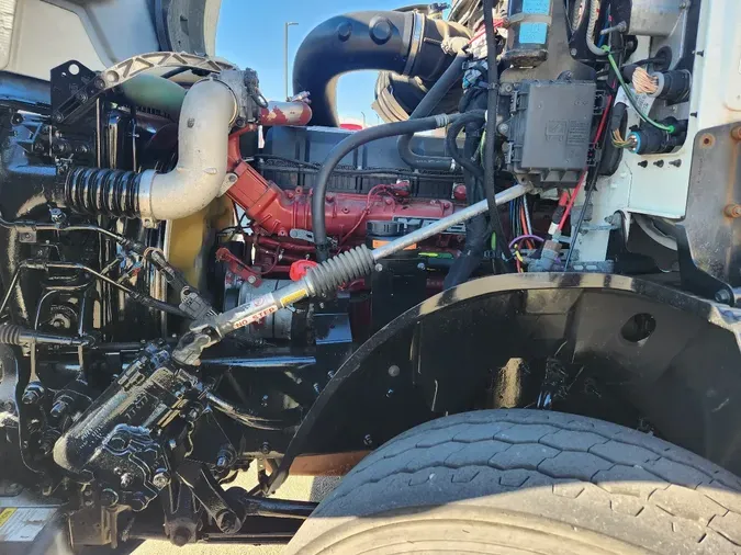 2021 MACK Anthem AN64T