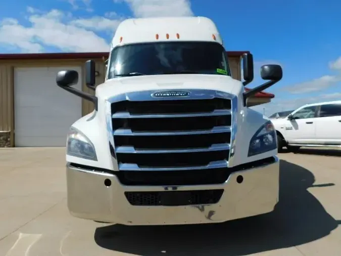 2020 Freightliner New Cascadia 126