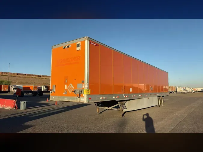 2015 Great Dane 9400fae955637f2e73a88bb26dbb1288