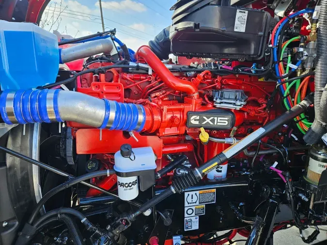 2026 Kenworth T880940451c033665f5763dfa84da7bd1d08