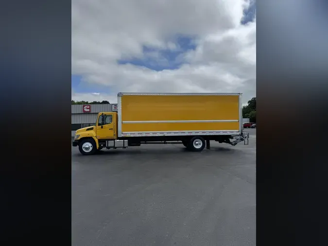 2019 Hino 268A