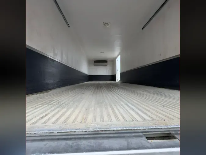 2020 FREIGHTLINER M2 106