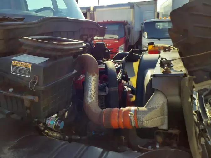 2018 NAVISTAR INTERNATIONAL 4300