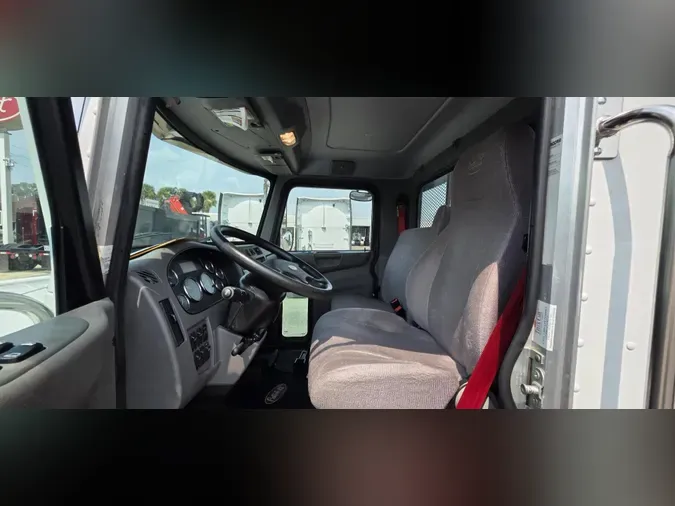 2020 Peterbilt 337