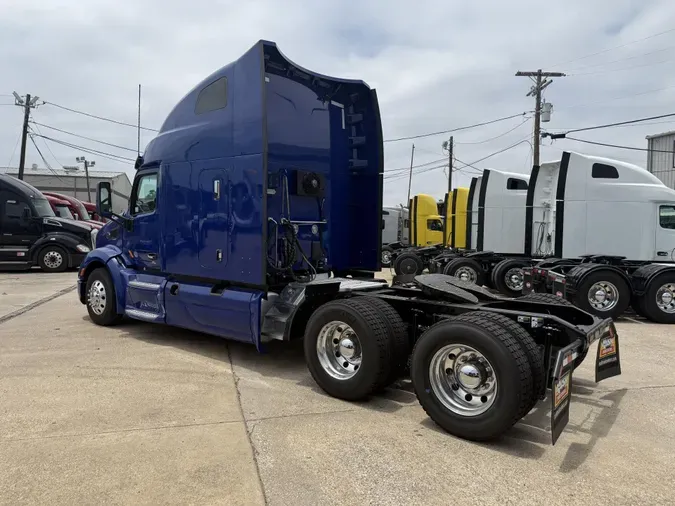 2022 Peterbilt 579