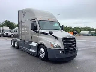 2023 Freightliner Cascadia