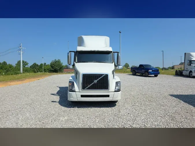 2018 Volvo VNL 740