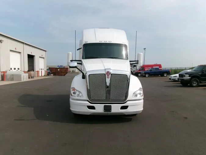 2020 Kenworth T680