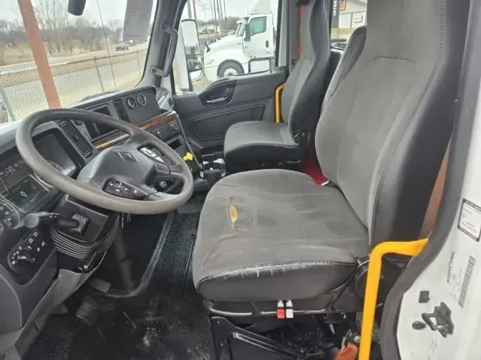 2022 International MV607