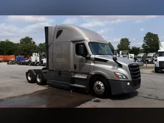 2021 Freightliner Cascadia