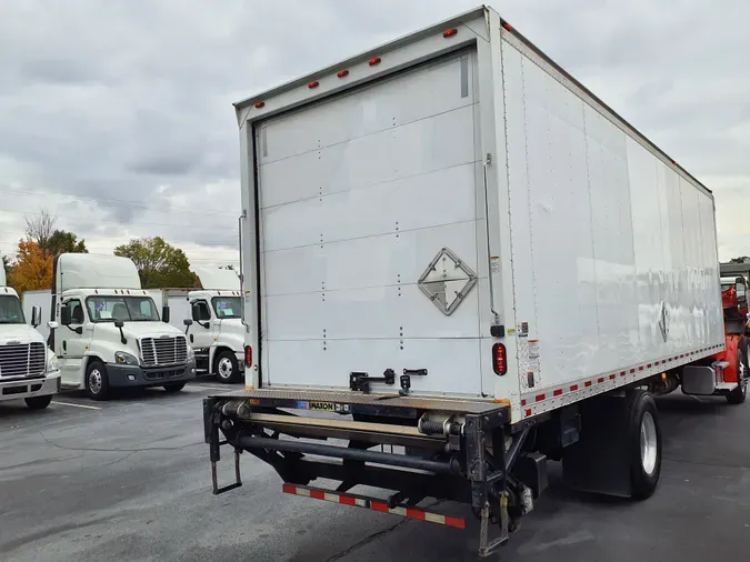 2018 FREIGHTLINER/MERCEDES M2 106