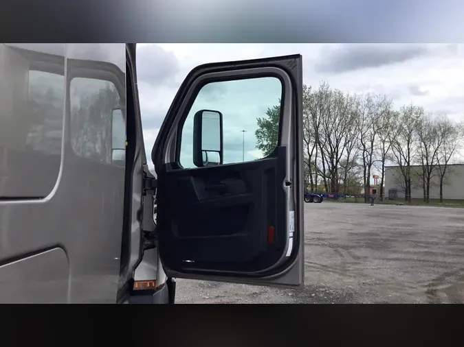 2024 Freightliner Cascadia 126