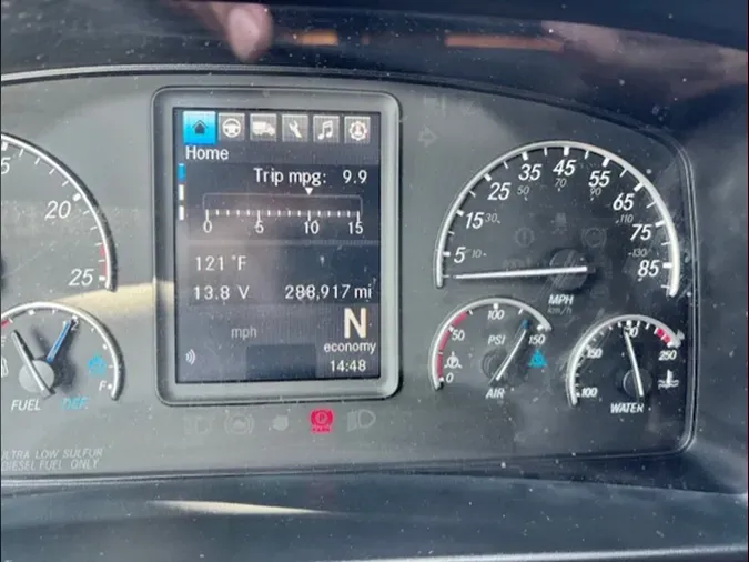 2022 Freightliner Cascadia 126