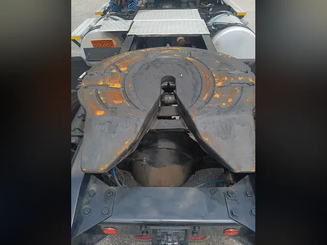 2018 FREIGHTLINER CASCADIA 113