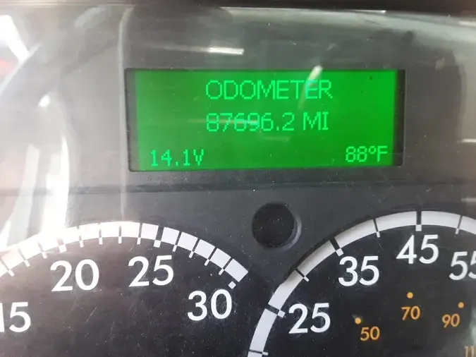 2017 FREIGHTLINER M2 106