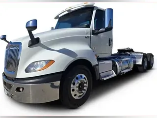 2021 International LT625