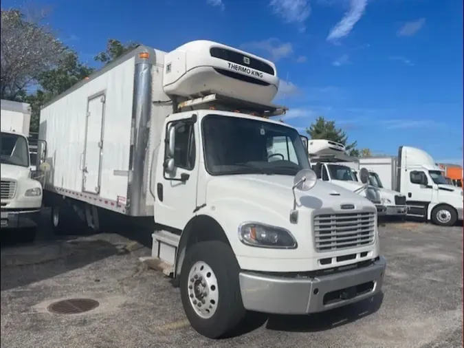 2021 FREIGHTLINER/MERCEDES M2 106