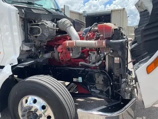2022 Peterbilt 579