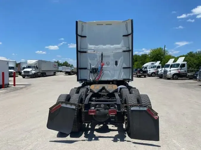 2019 NAVISTAR INTERNATIONAL LT625 SLPR CAB