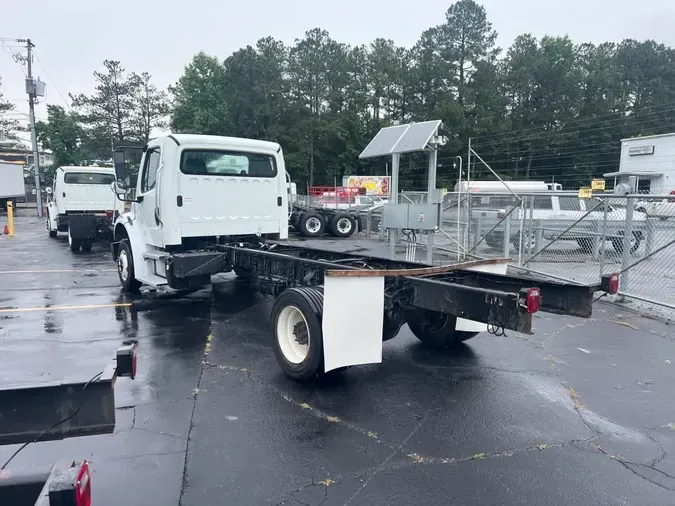 2020 FREIGHTLINER M2 106
