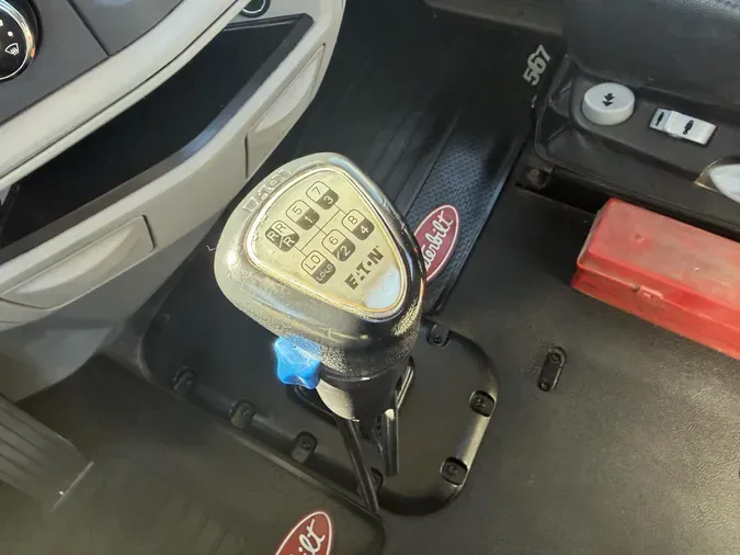 2020 Peterbilt 567