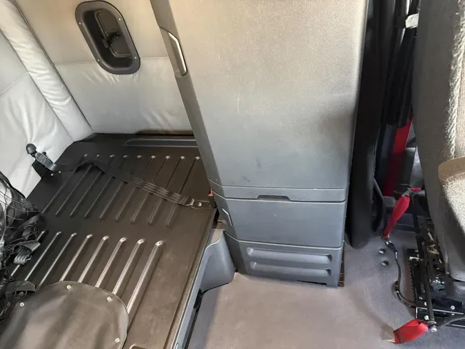 2022 Freightliner Cascadia