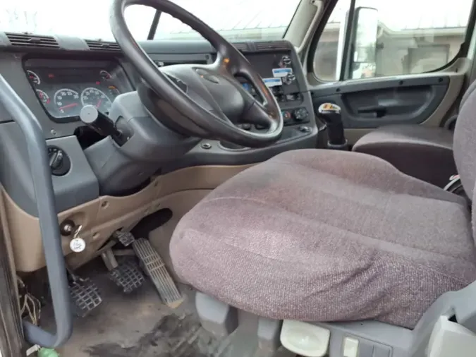 2020 FREIGHTLINER/MERCEDES CASCADIA 125