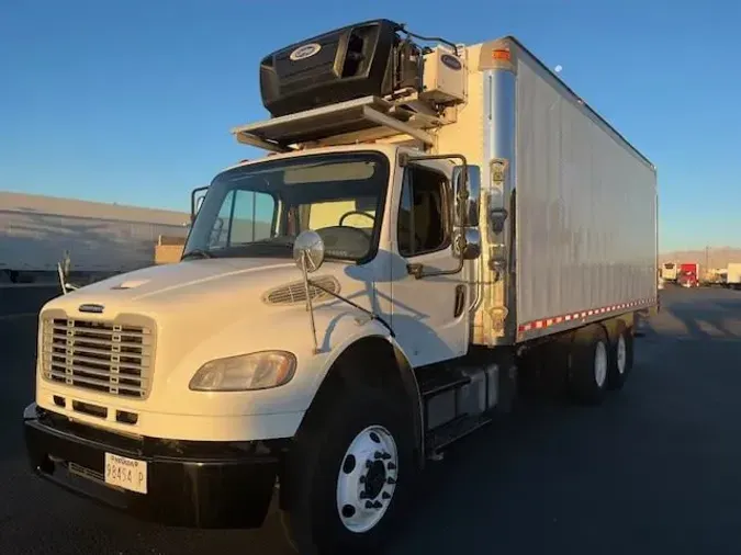 2017 FREIGHTLINER/MERCEDES M2 106