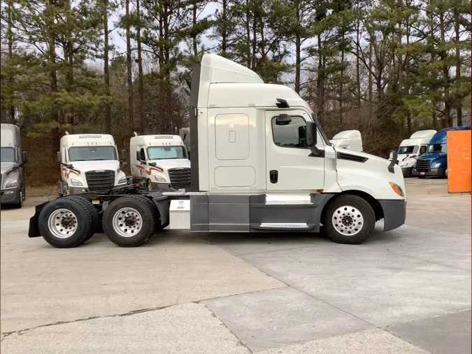 2020 Freightliner Cascadia