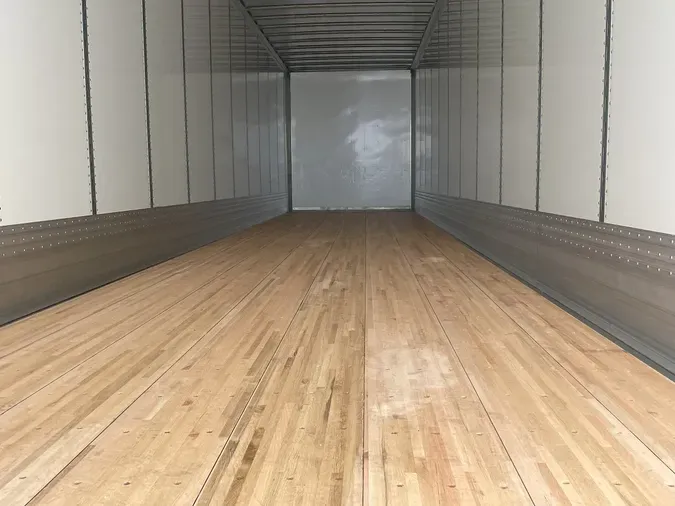2027 FRUEHAUF 53' Skirt, Tire Inf, HBR