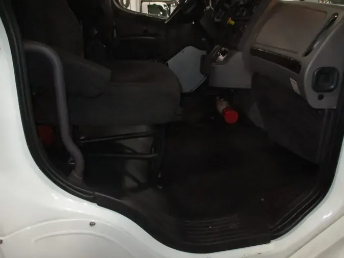 2021 FREIGHTLINER/MERCEDES M2 106