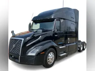 2021 Volvo VNL 860
