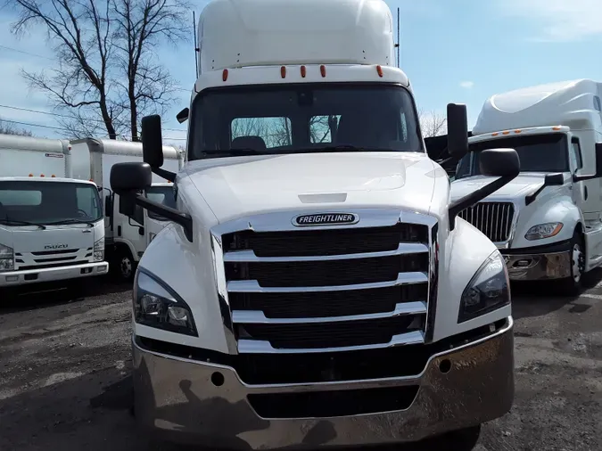 2019 FREIGHTLINER/MERCEDES NEW CASCADIA PX12664