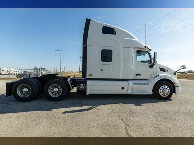 2022 PETERBILT 579