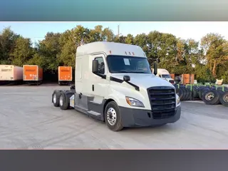 2020 Freightliner Cascadia