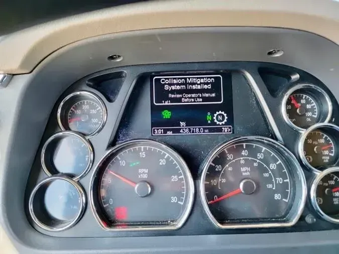 2022 Peterbilt 579