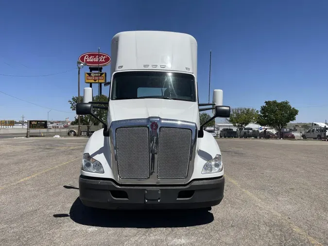 2021 Kenworth T680