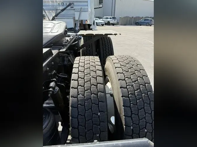 2018 International LT625
