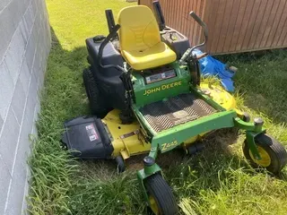 2009 John Deere Z445