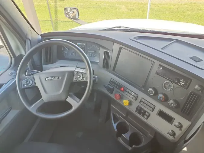 2019 FREIGHTLINER NEW CASCADIA PX12664