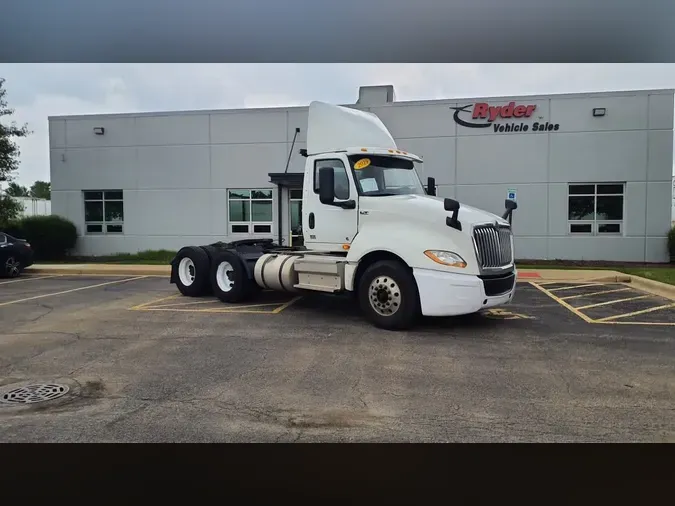 2019 NAVISTAR INTERNATIONAL LT625 DAYCAB T/A