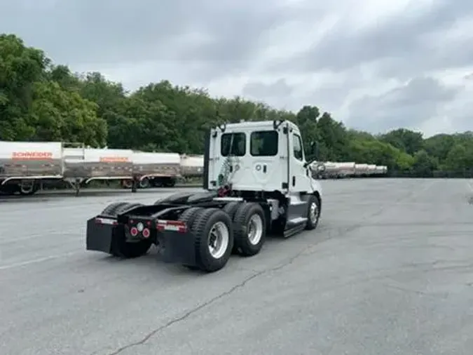 2019 Freightliner Cascadia