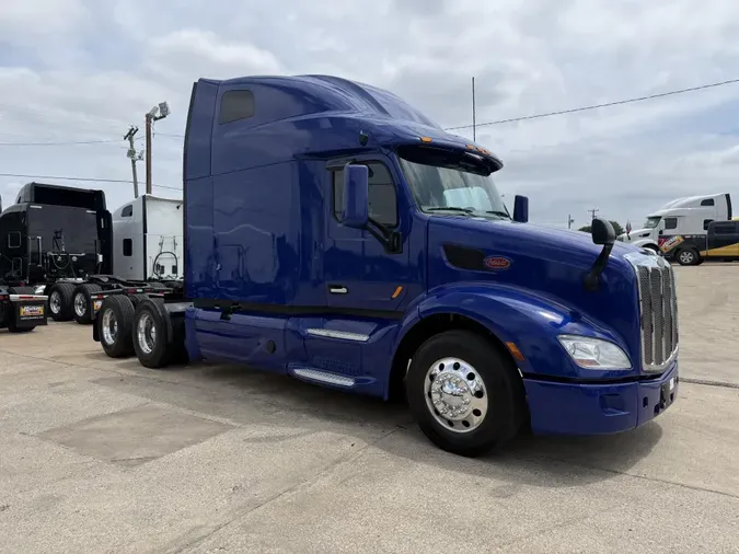 2022 Peterbilt 5799468b381132fc94f3a115cc4ef963439