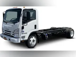 2023 Isuzu NPR-XD