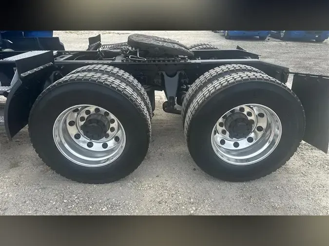 2020 INTERNATIONAL LT625